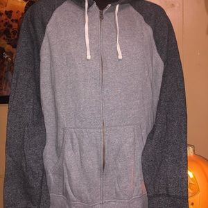 Men’s zip up hooded sweatshirt